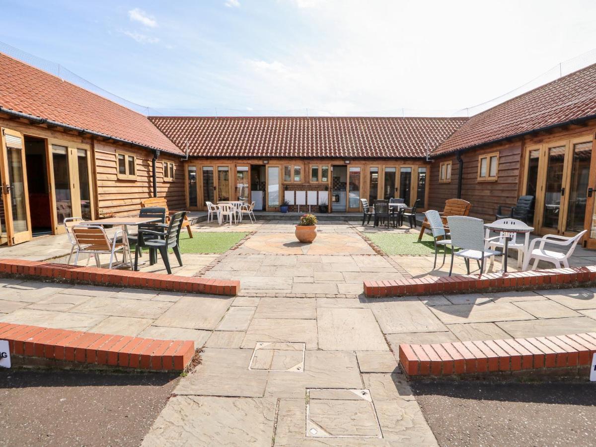 5D Hideways Villa Hunstanton Exterior photo